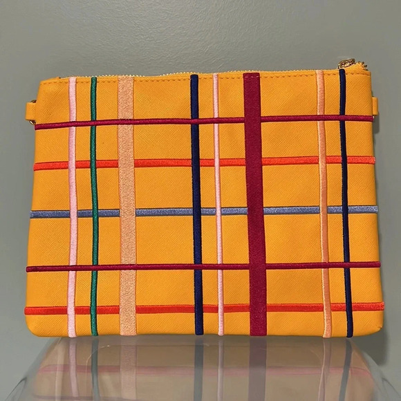 Studio DIY Can’t Clutch This Yellow Plaid Clutch. Like New. - Picture 3 of 9